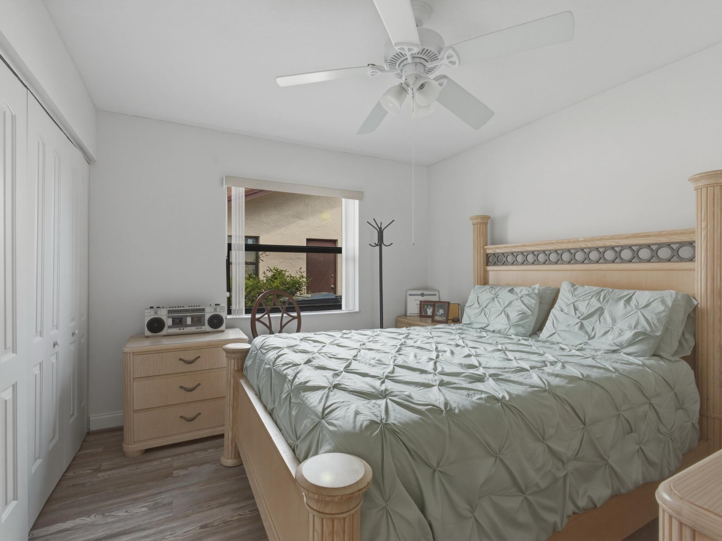 BUTTONWOOD 2 - Residential