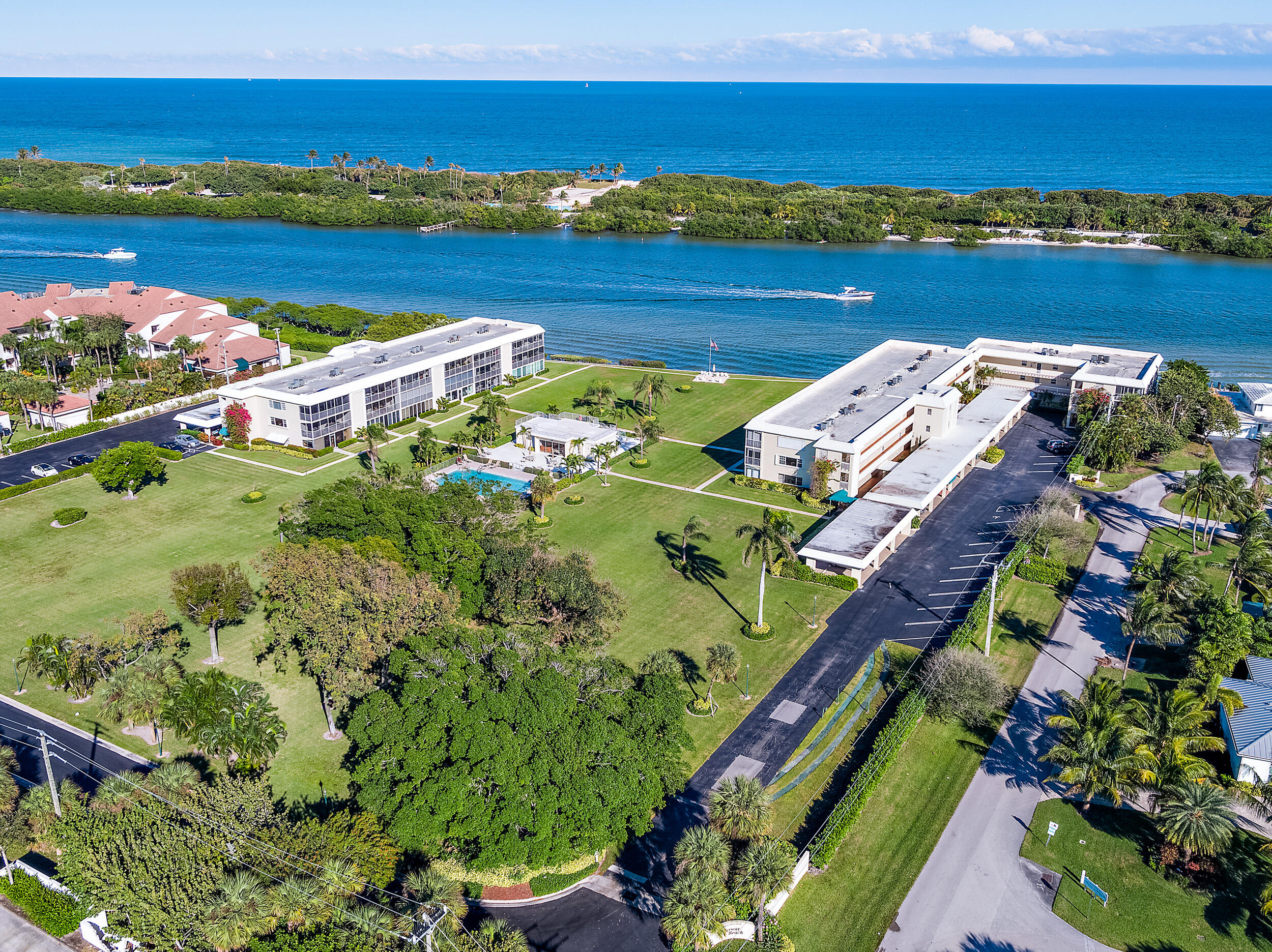 WATERWAY BEACH CONDOS - Residential