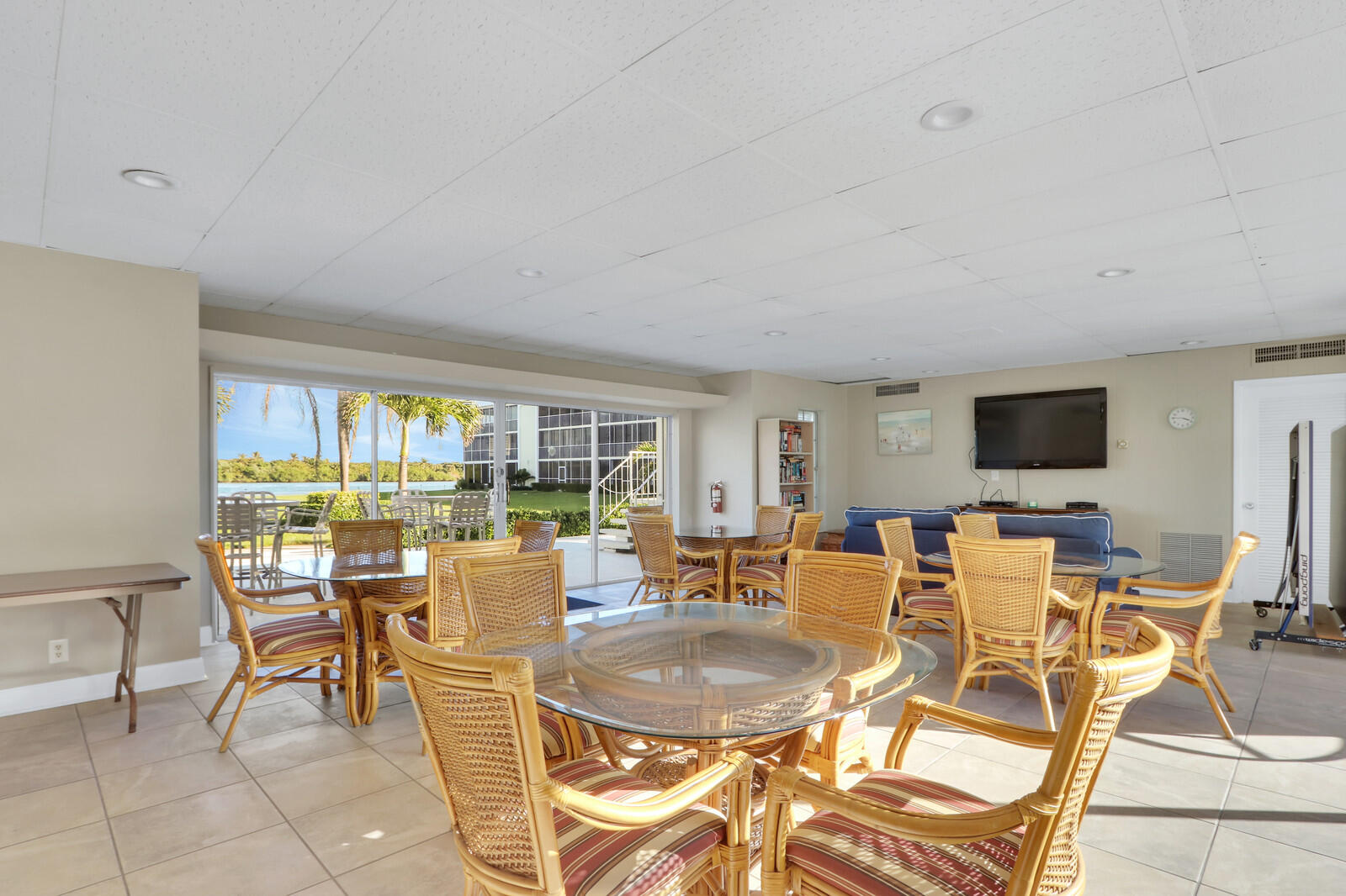 WATERWAY BEACH CONDOS - Residential