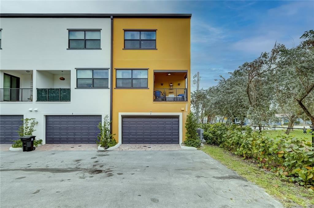 The Park at Middle River - Residential