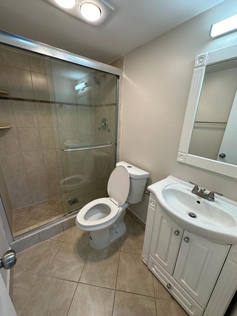 SANDALFOOT BLVD APTS COND - Residential Lease