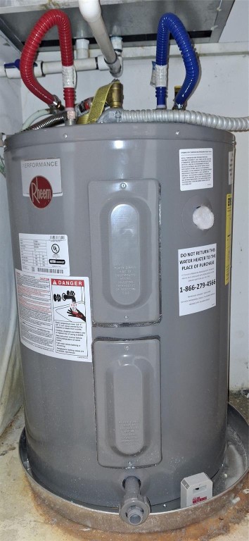 ASHMONT KINGS POINT - Residential