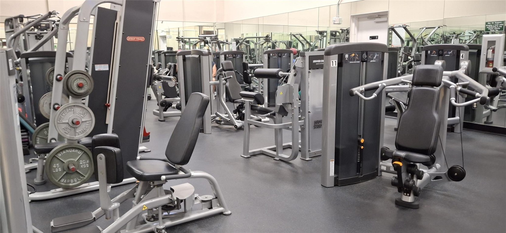 ASHMONT KINGS POINT - Residential