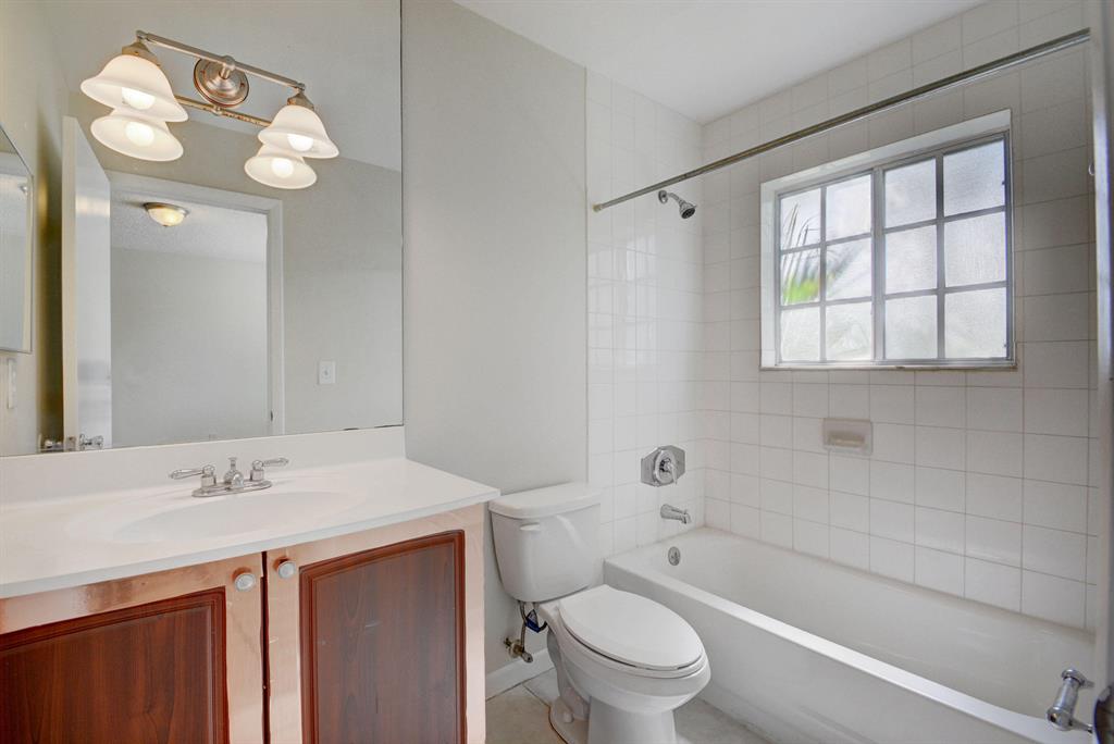 MILANO CONDO - Residential