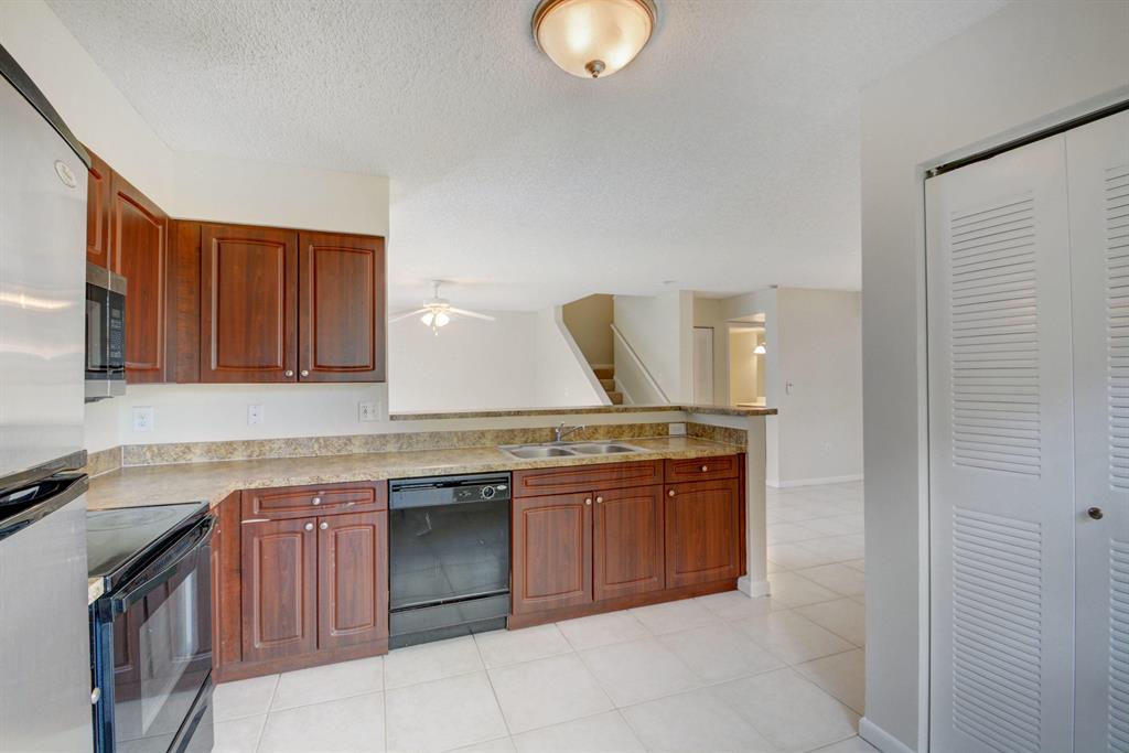 MILANO CONDO - Residential