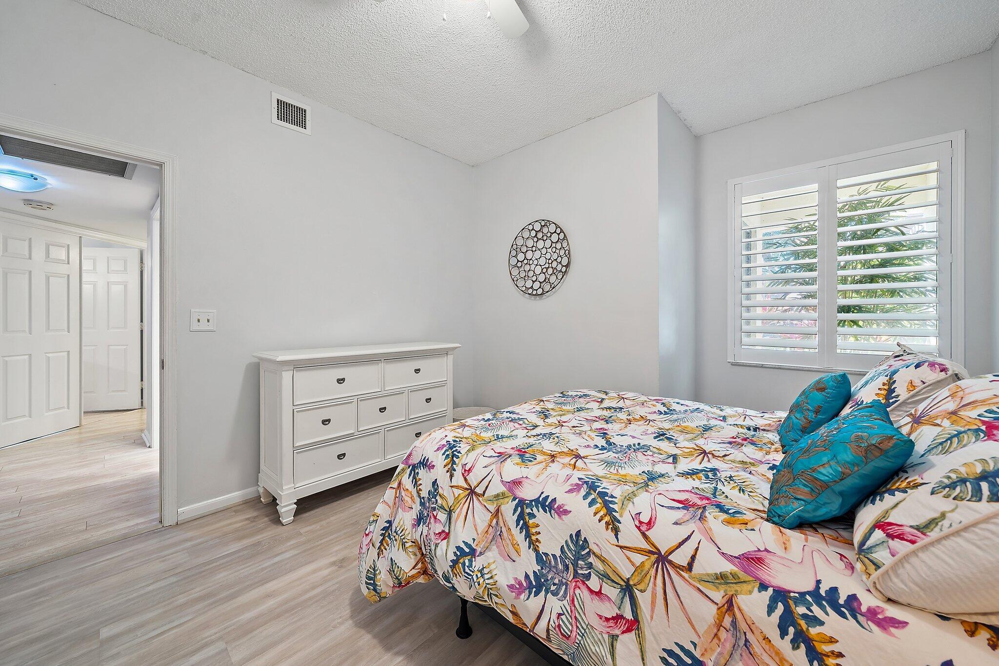 SEA OATS OF JUNO BEACH CO - Residential Lease