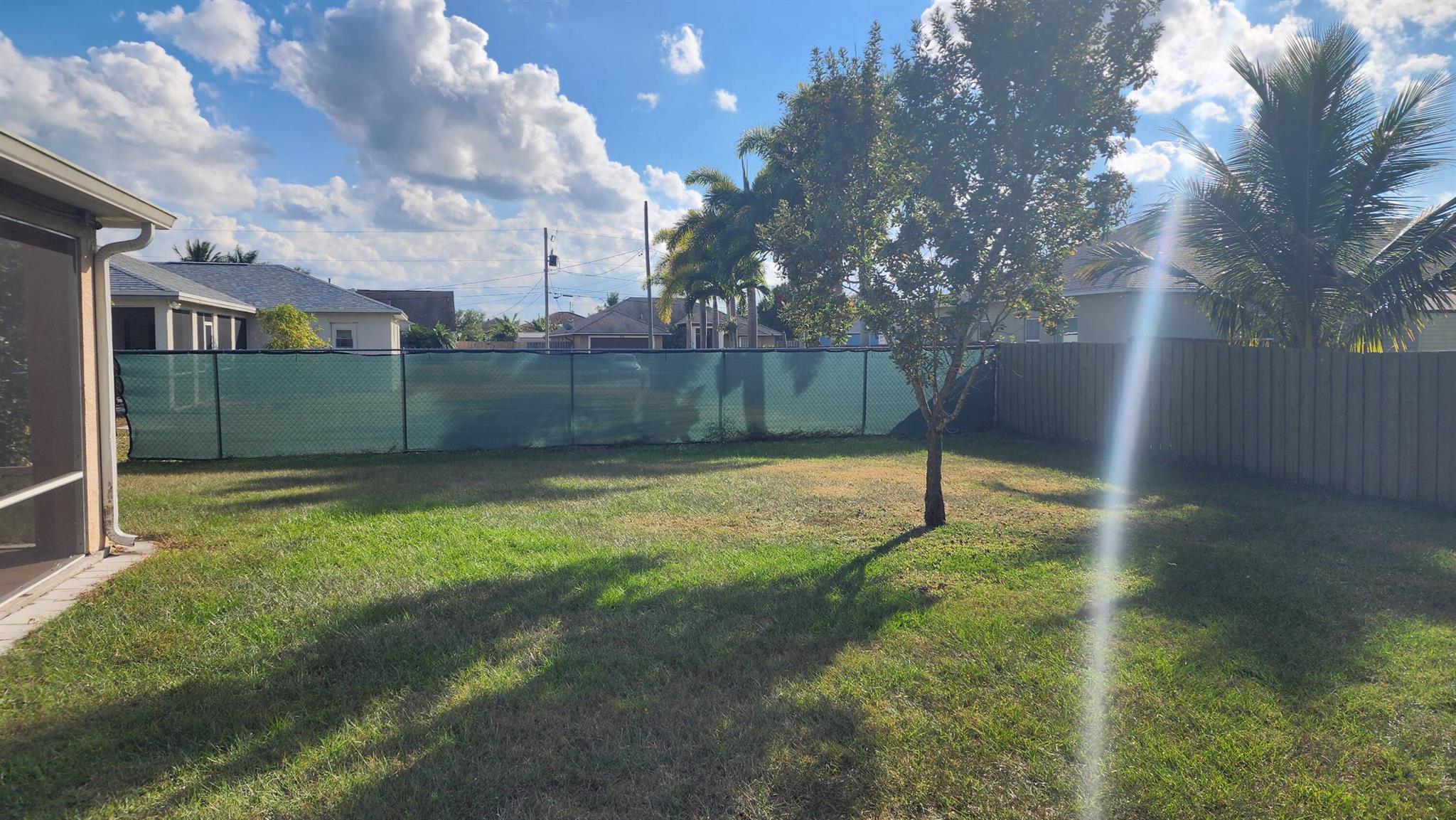 PORT ST LUCIE SECTION 33 - Residential Lease