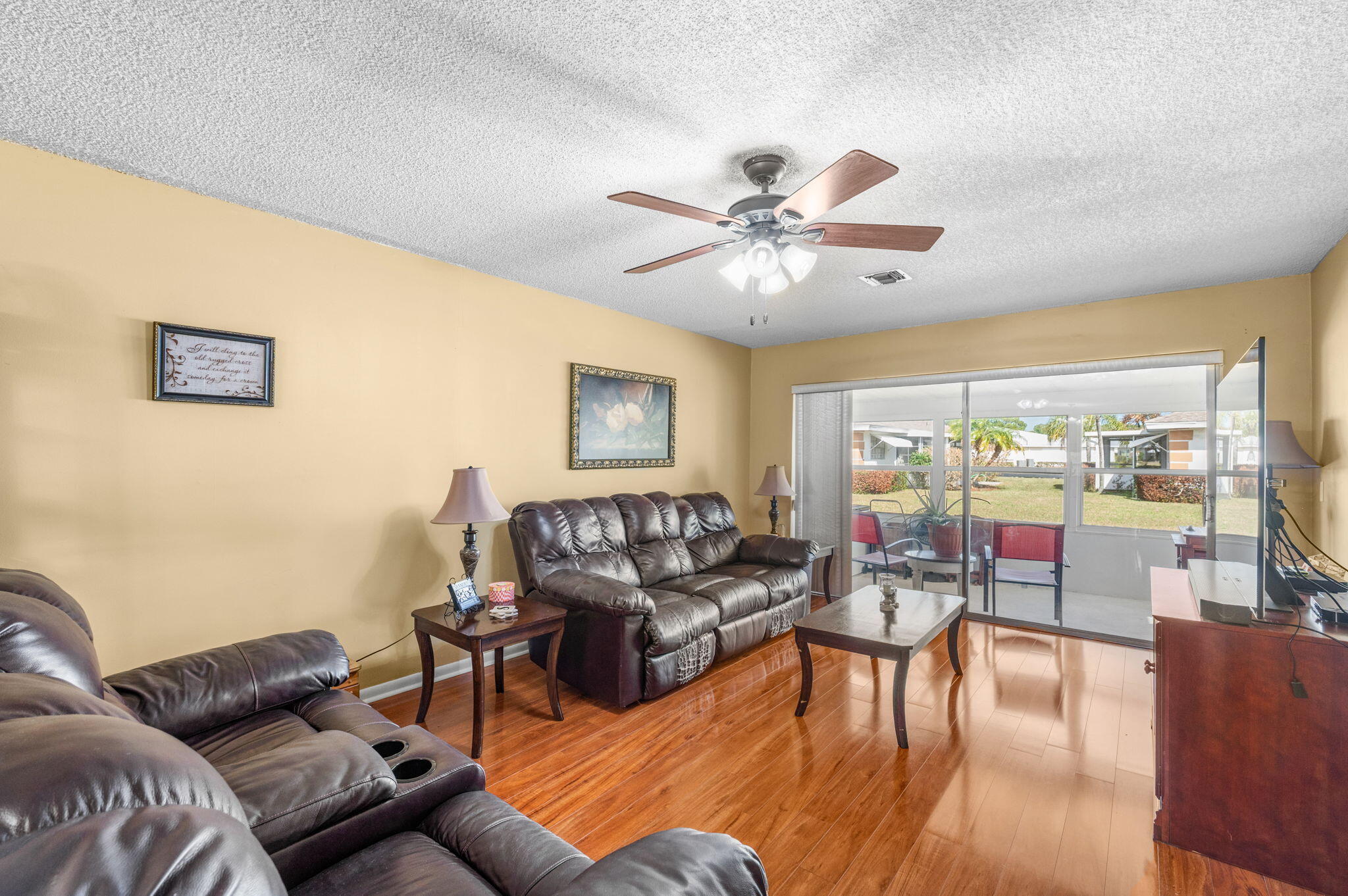 HIGH POINT OF FORT PIERCE CONDOMINIUM SECTION 3 - Residential