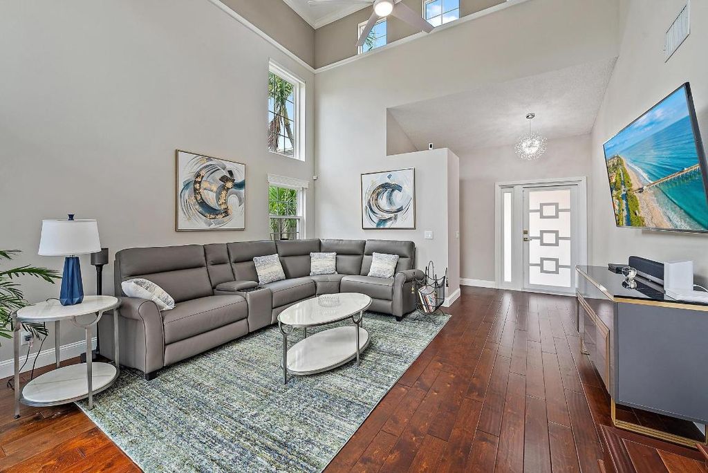 Photo of 17 Commodore Place, Palm Beach Gardens, FL 33418 (MLS # R11126518)