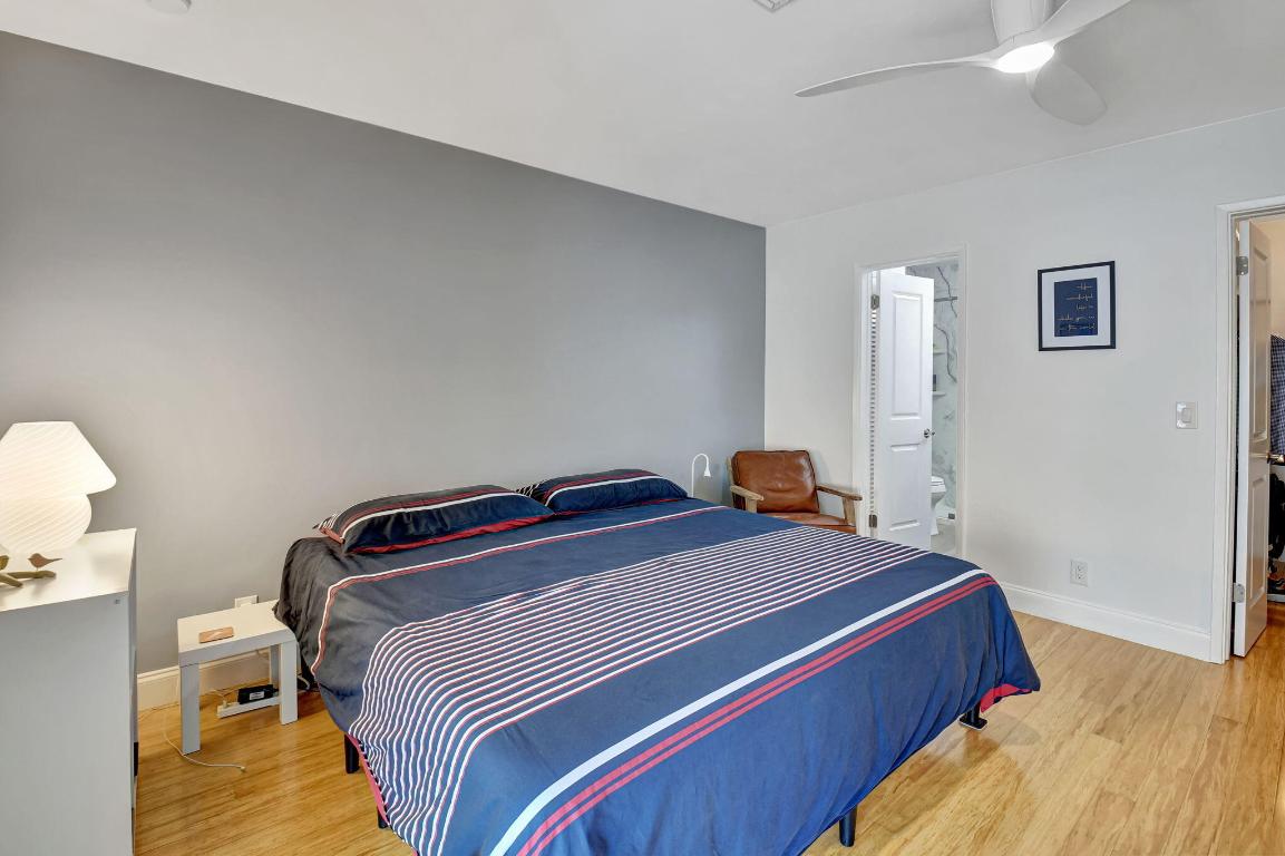 WEDGEWOOD ARMS CONDO - Residential