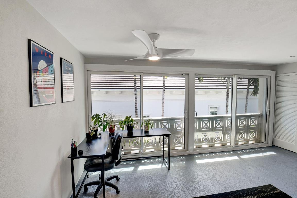 WEDGEWOOD ARMS CONDO - Residential