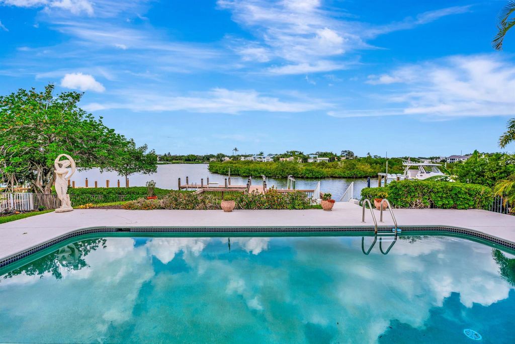 Photo of 114 Victory Drive, Jupiter, FL 33477 (MLS # R11098277)