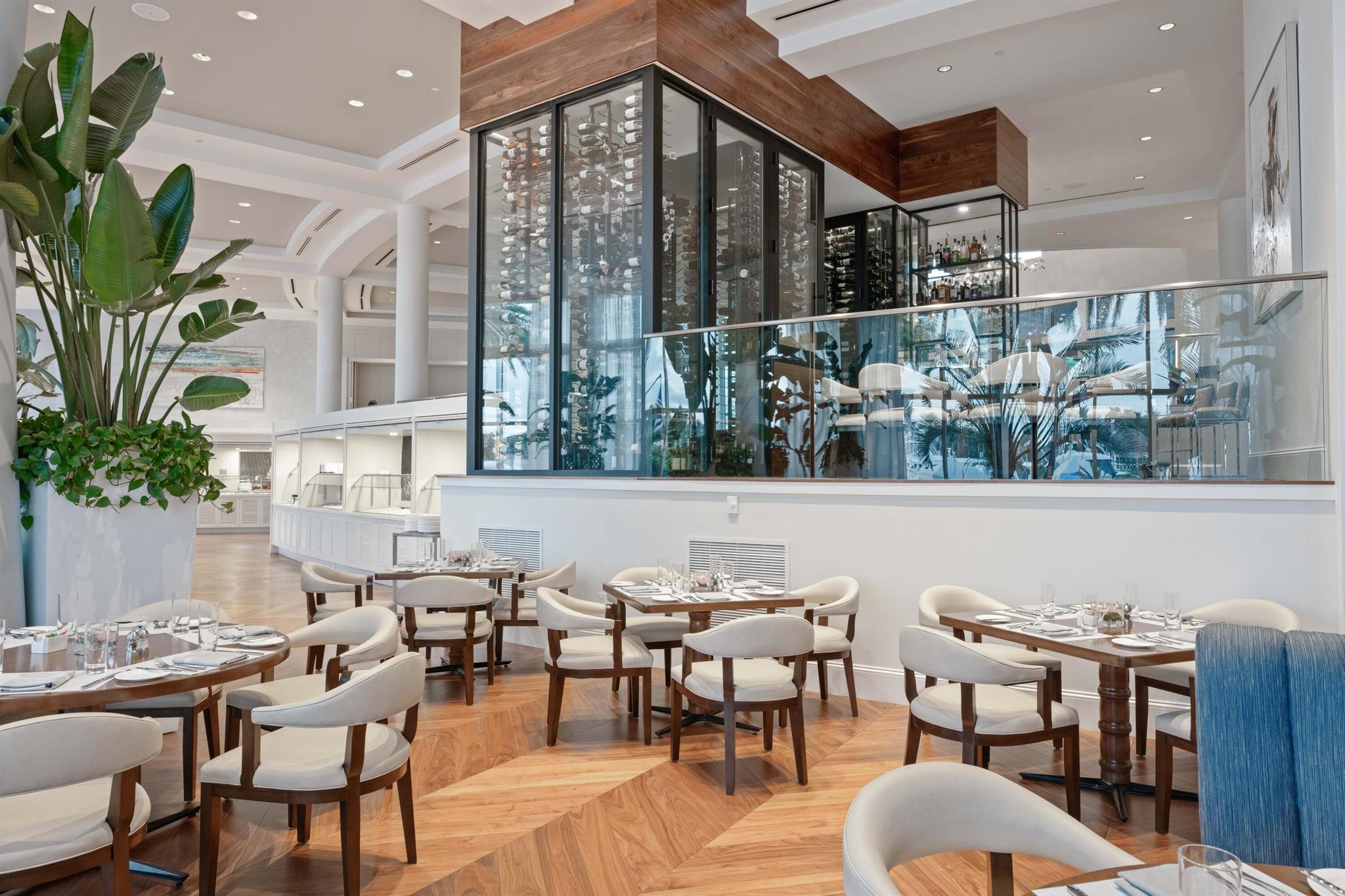 ADMIRALS COVE - Residential