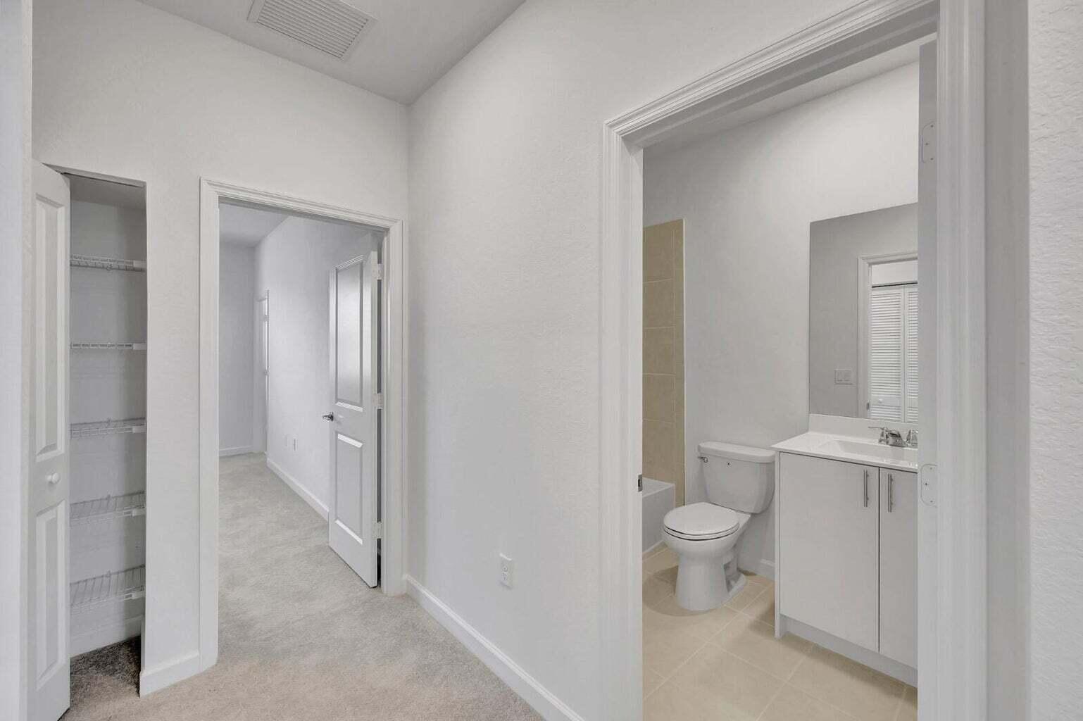 PARADISE PINES - Residential Lease