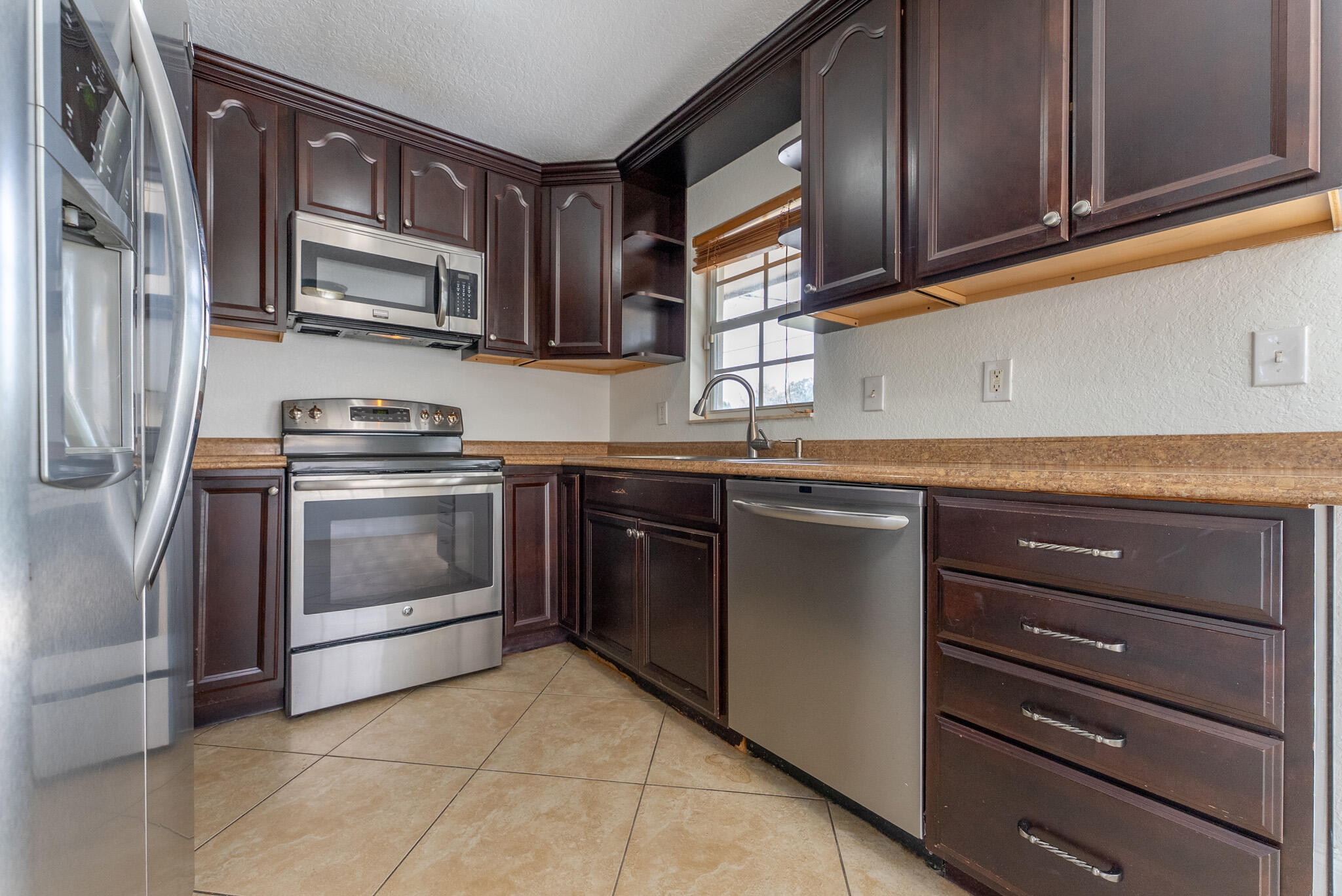 PALM SPRINGS VILLAGE 8 - Residential