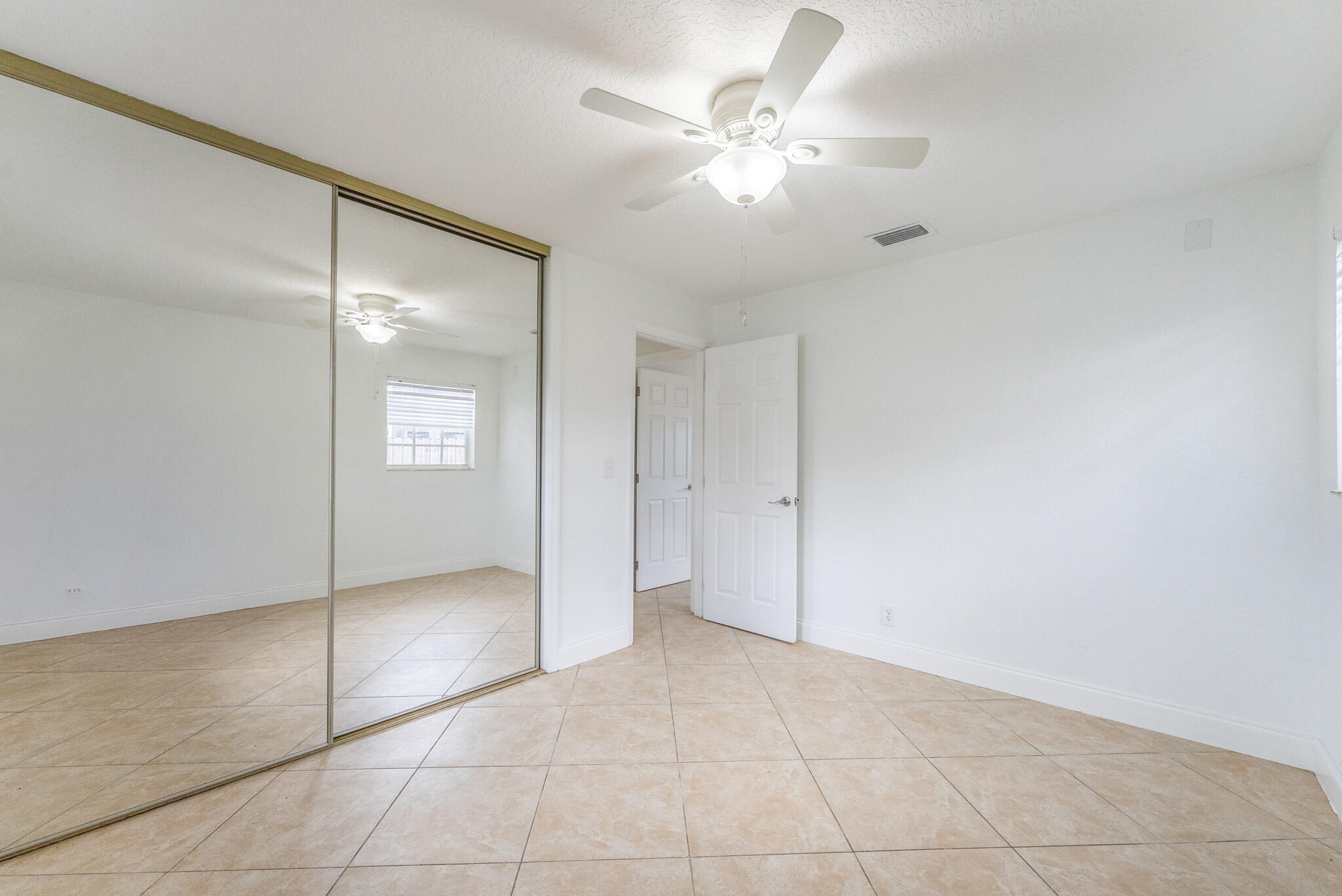 PALM SPRINGS VILLAGE 8 - Residential