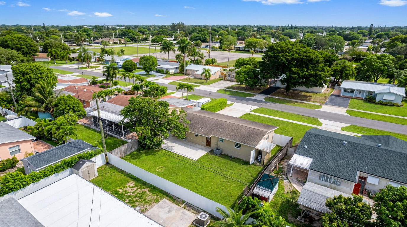 PALM SPRINGS VILLAGE 8 - Residential