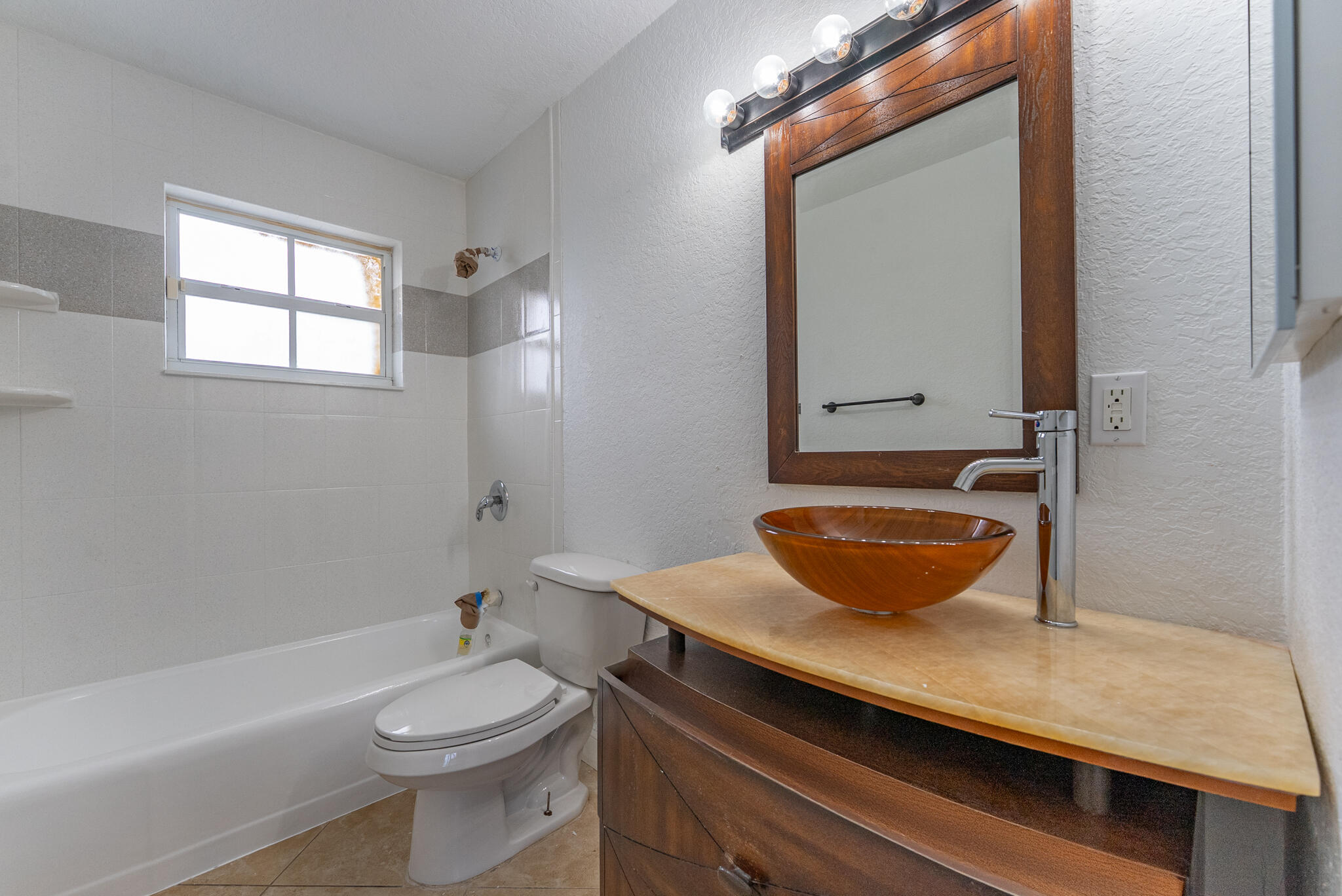 PALM SPRINGS VILLAGE 8 - Residential