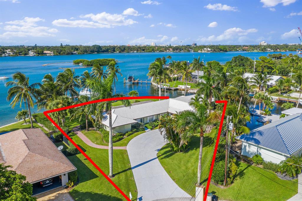 RIO VISTA OF ISLAND SHORE - Residential