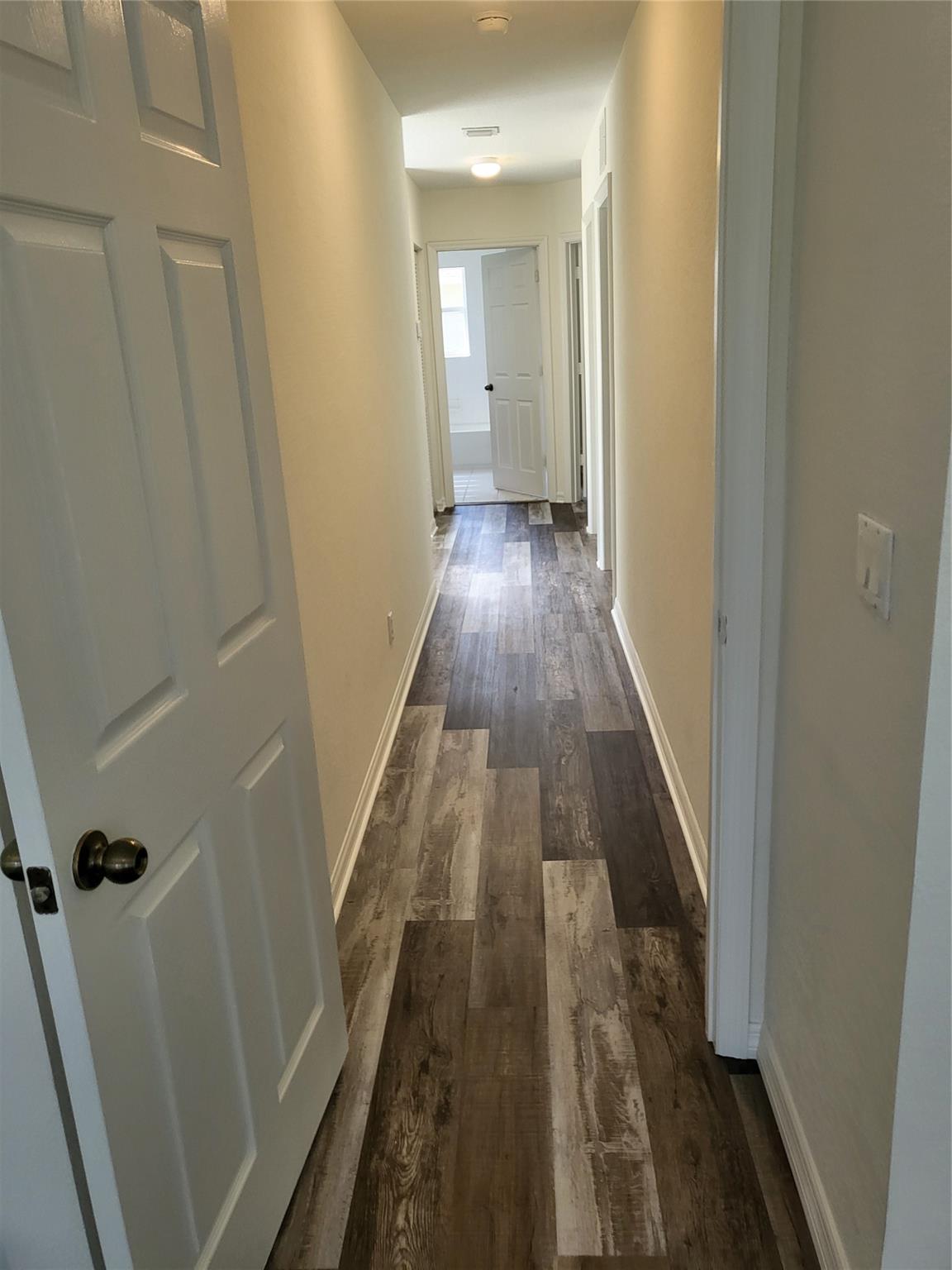 East Lake Village 02 - Residential Lease