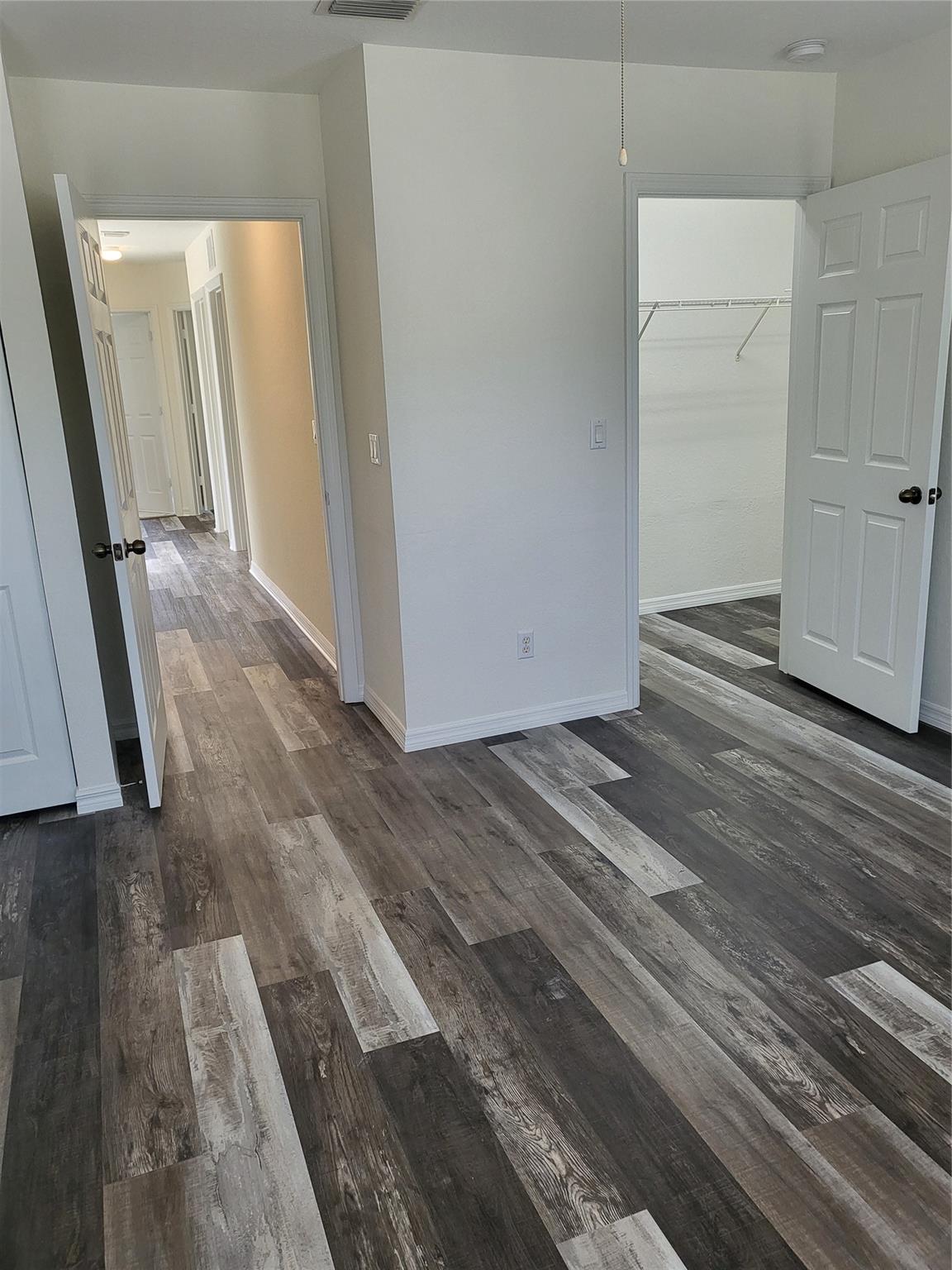 East Lake Village 02 - Residential Lease