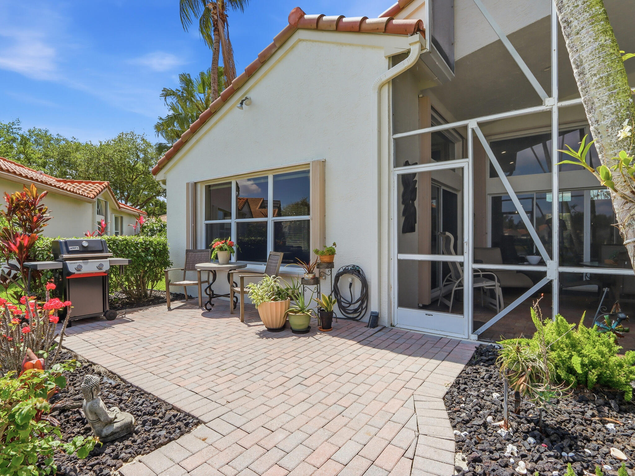 VALENCIA ISLES 1 - Residential