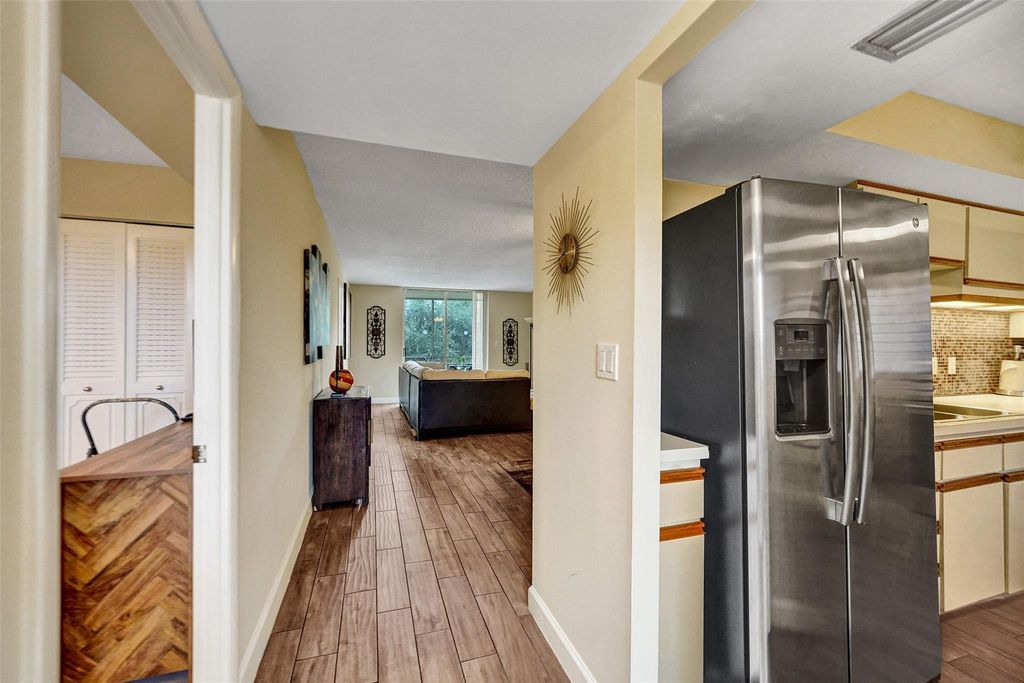 Photo of 299 NW 52nd Terrace #322, Boca Raton, FL 33487 (MLS # F10482377)