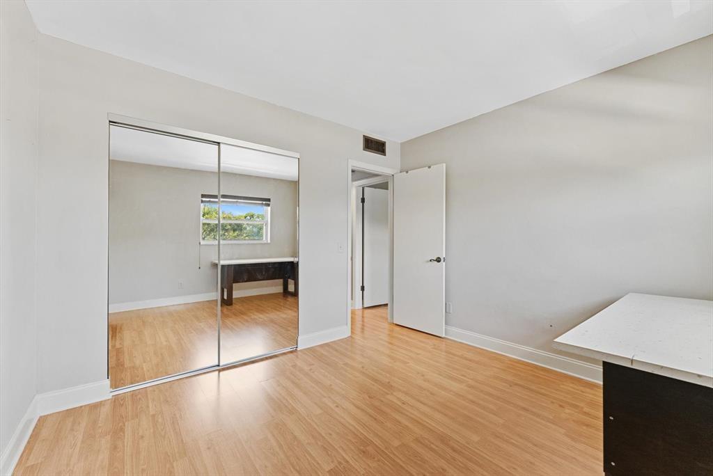 Arrowhead Condo II - Residential Lease