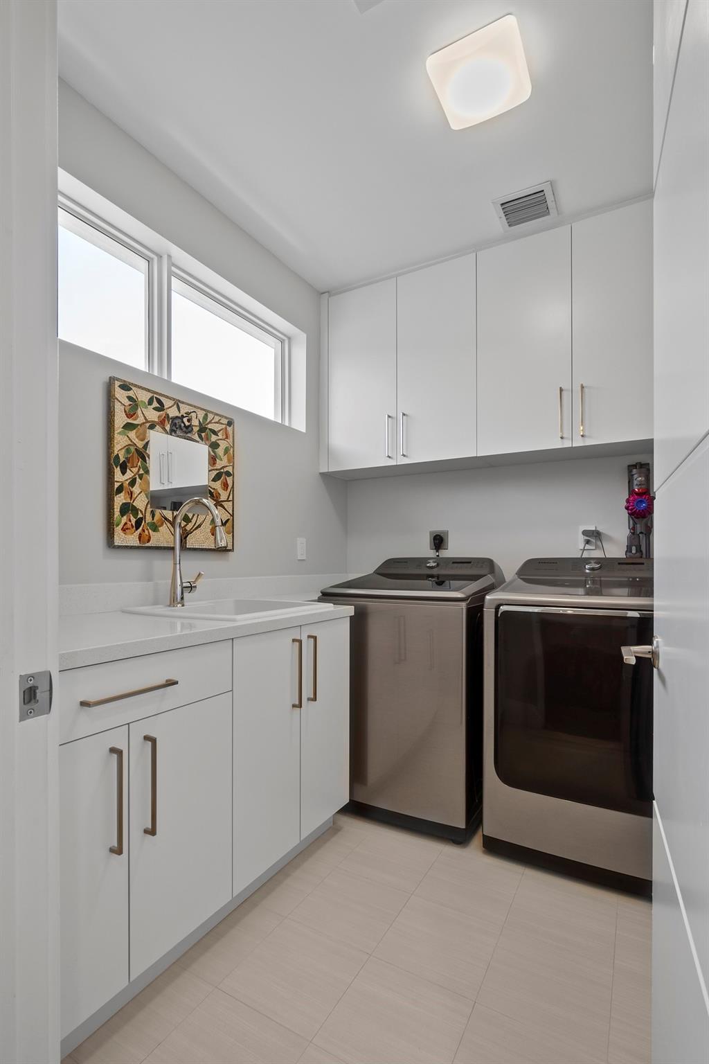 Lauderdale Beach Ext - Residential