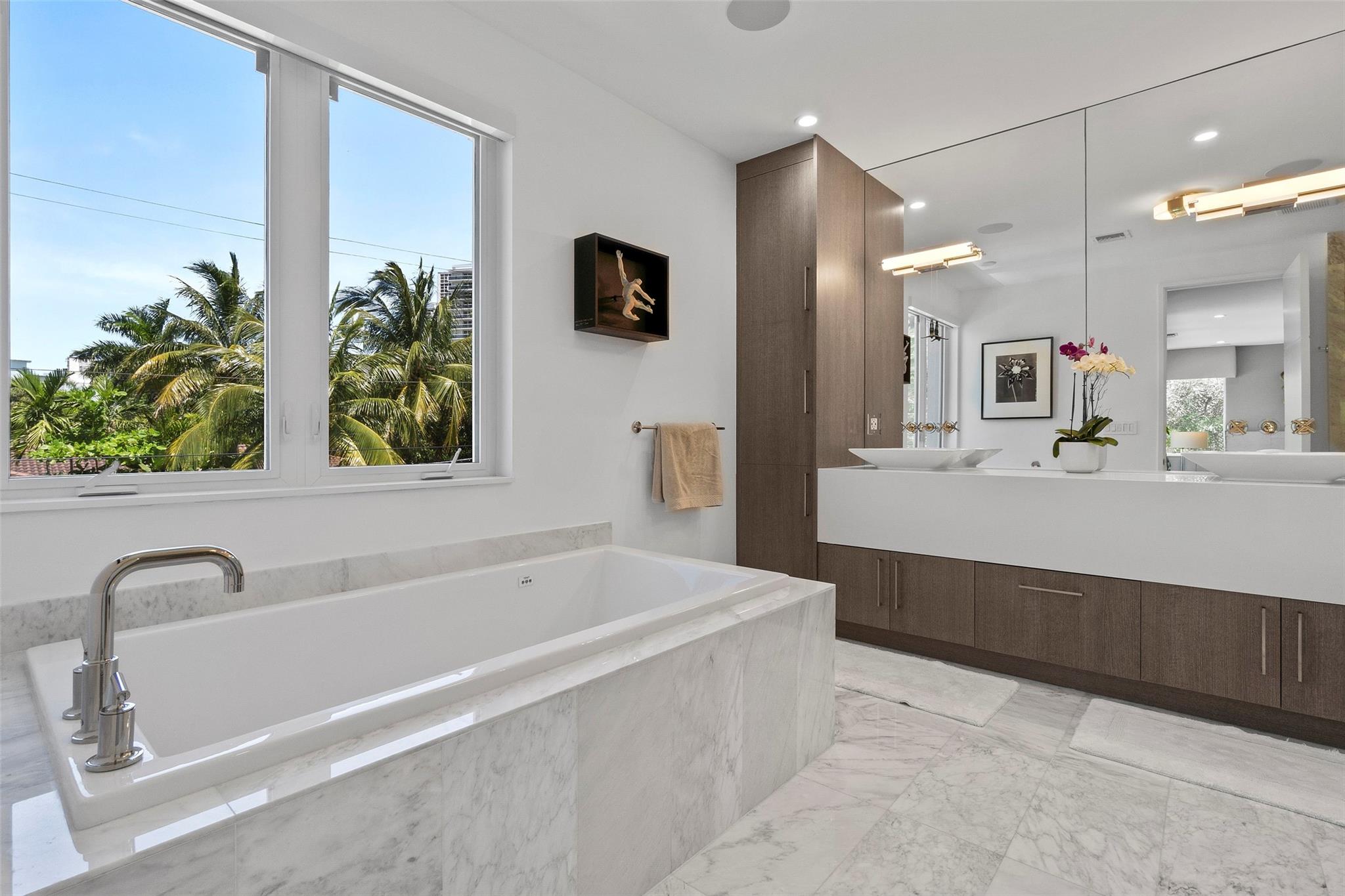 Lauderdale Beach Ext - Residential