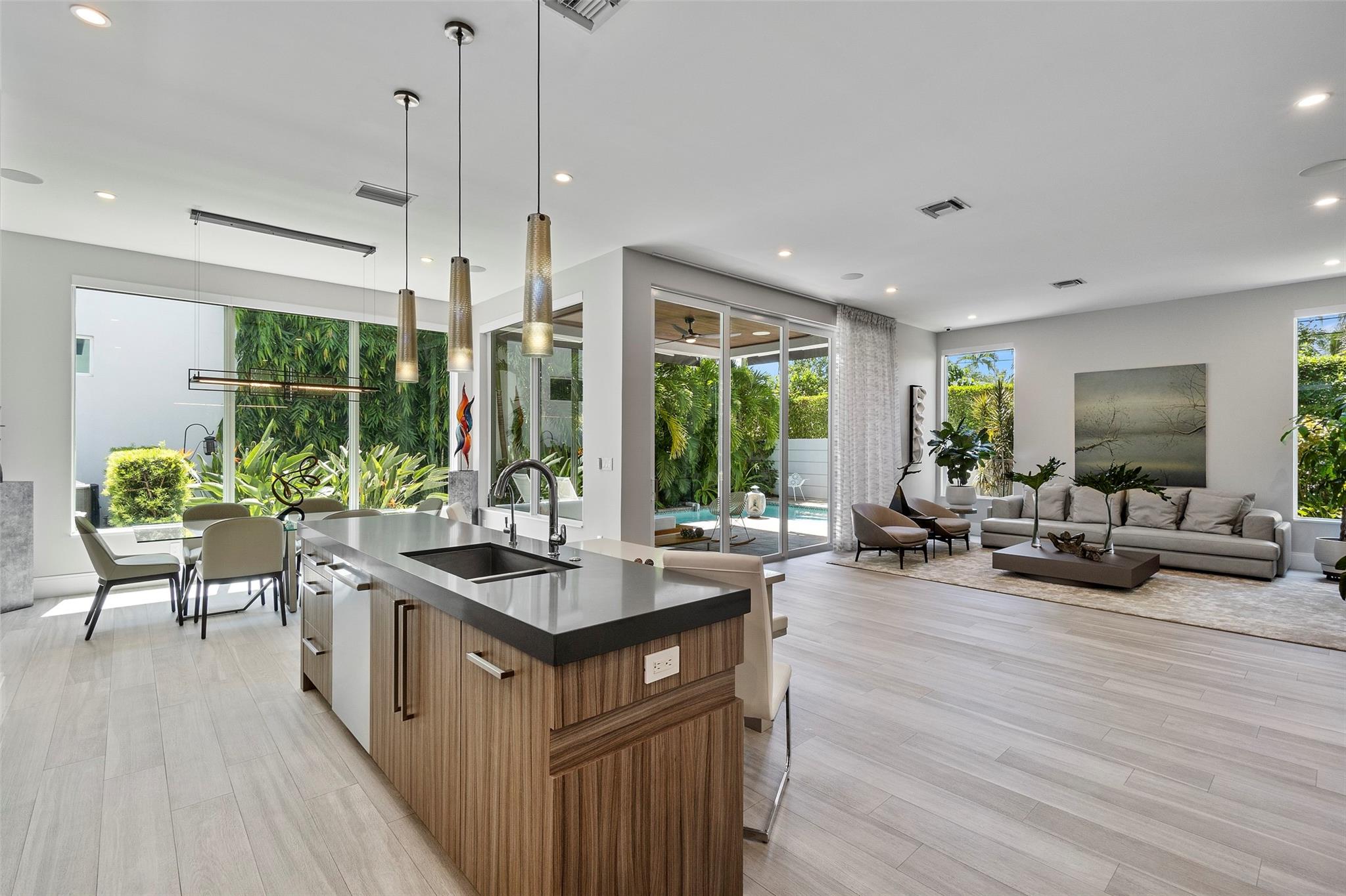 Lauderdale Beach Ext - Residential