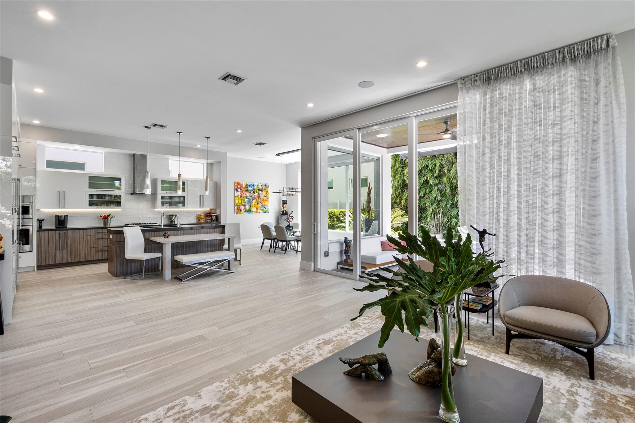 Lauderdale Beach Ext - Residential