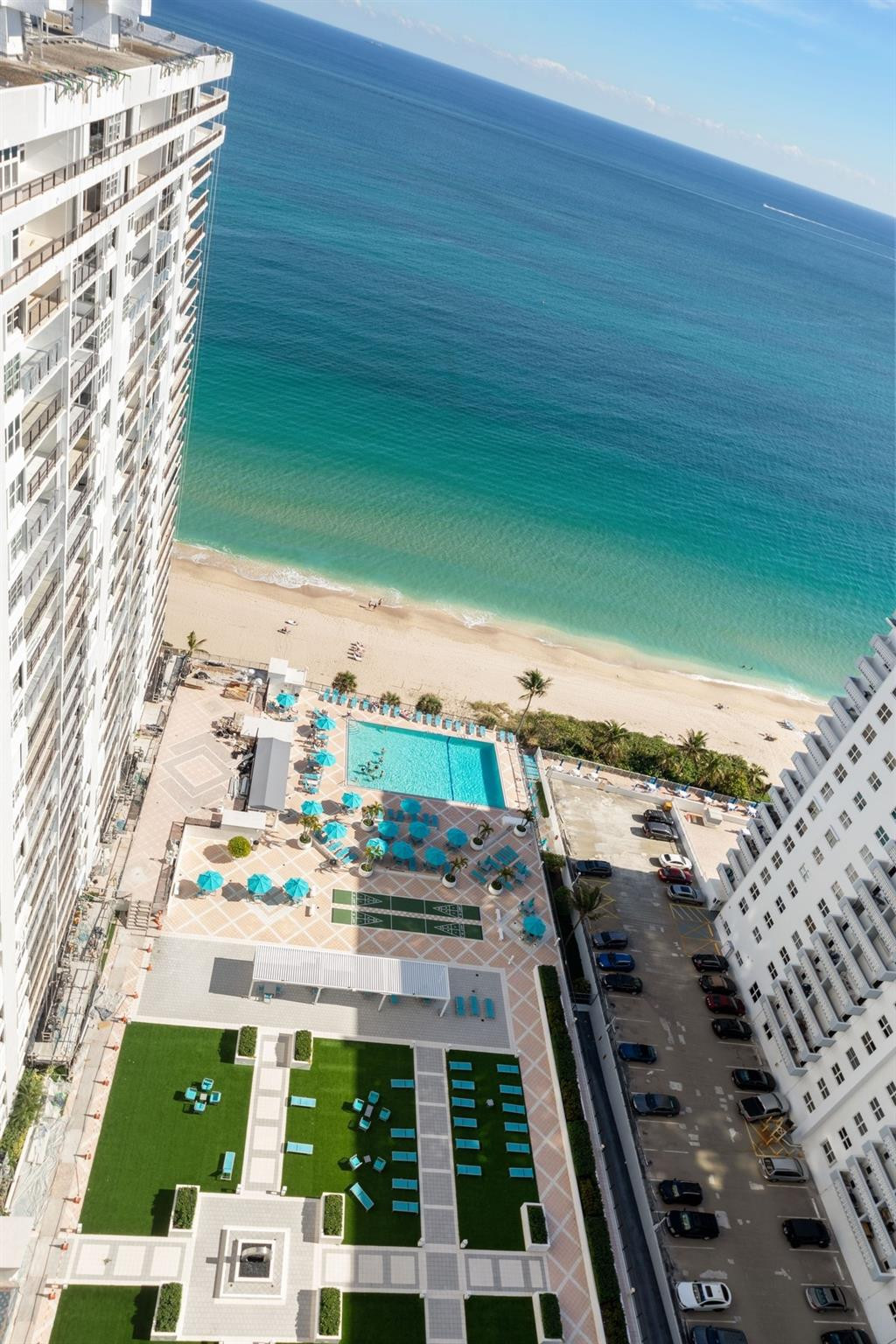 PLAZA SOUTH CONDO - Residential Lease