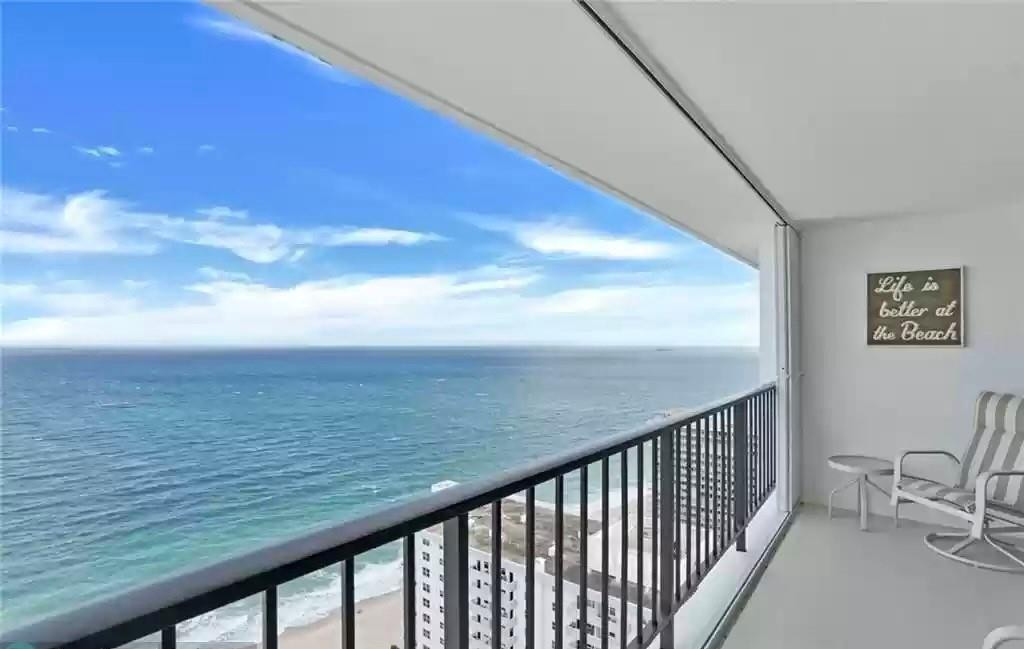 PLAZA SOUTH CONDO - Residential Lease