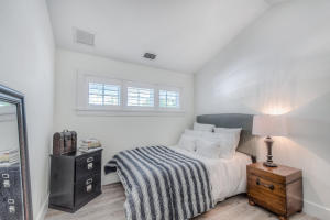 POINCIANA PARK 3RD ADD - Residential