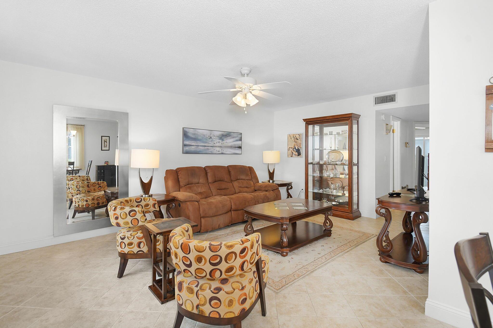 VISTA PINES CONDO - Residential