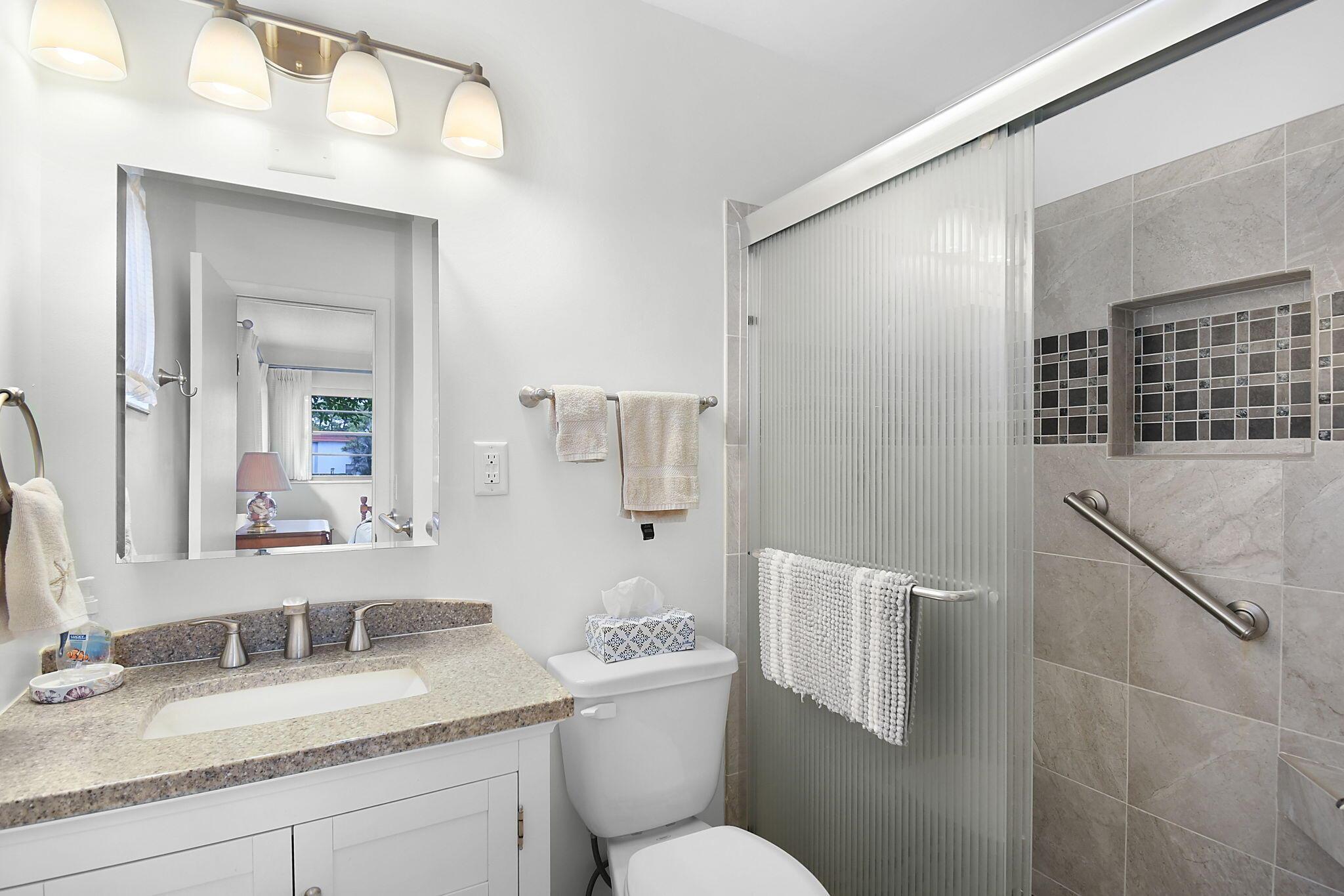 VISTA PINES CONDO - Residential