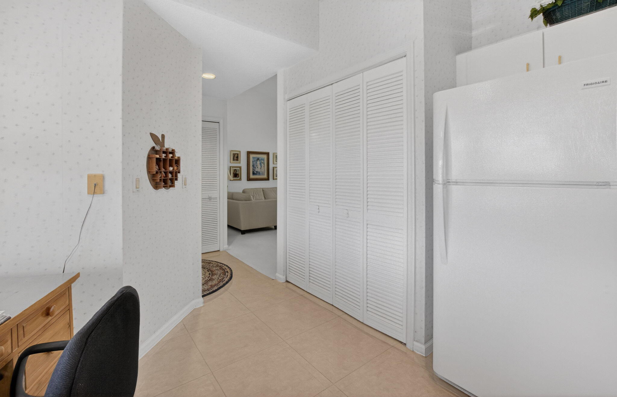 COVES AT PARKWALK CONDO - Residential