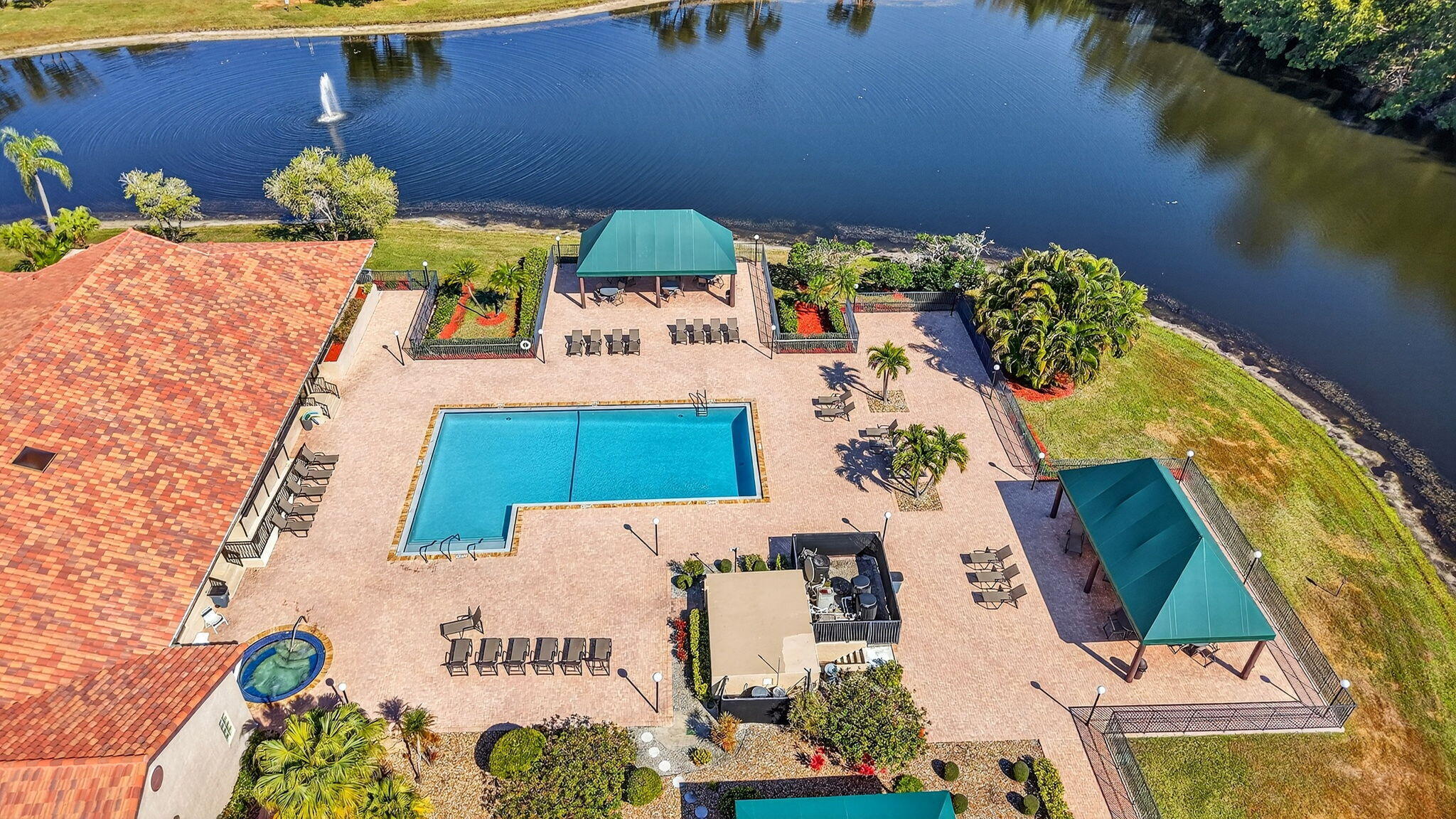 COVES AT PARKWALK CONDO - Residential