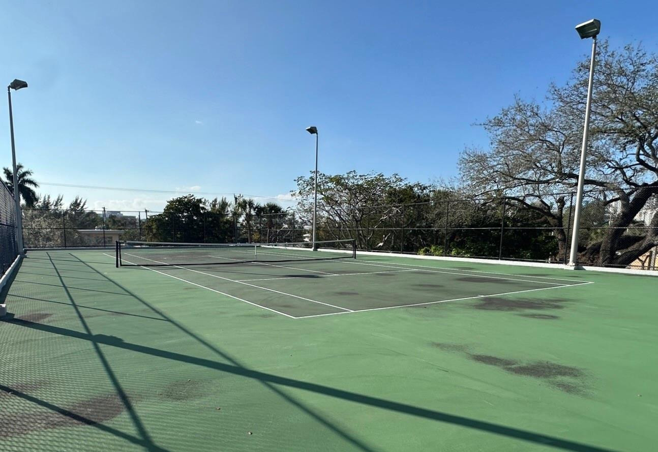 Runaway Bay Condo - Residential Lease