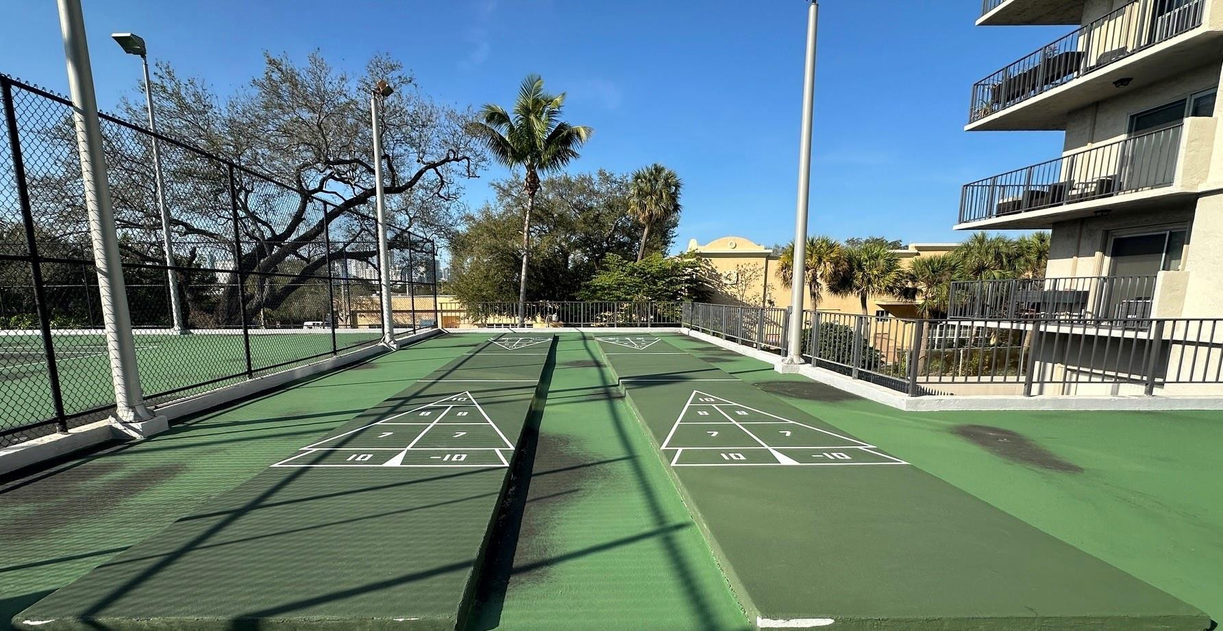 Runaway Bay Condo - Residential Lease