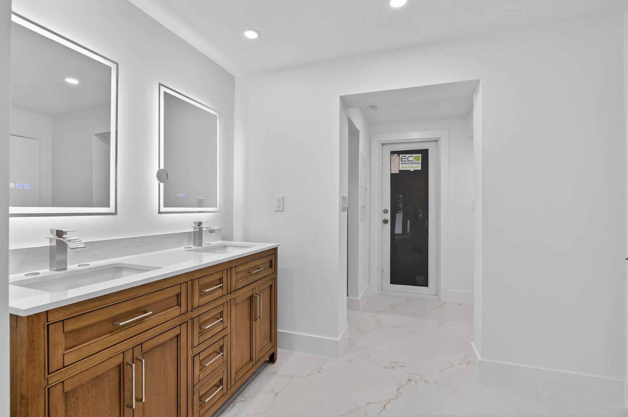 COQUINA LAKES - Residential