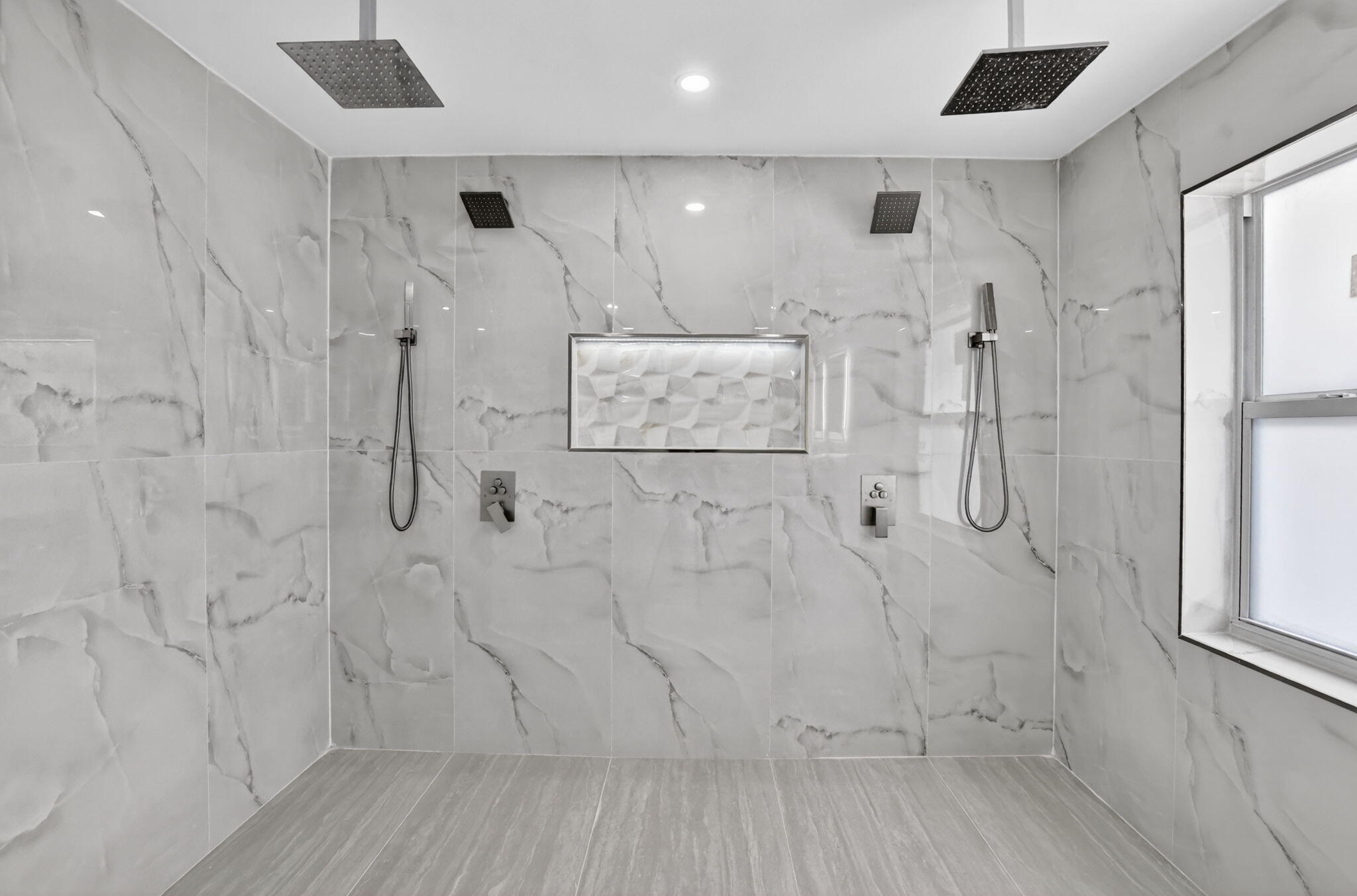 COQUINA LAKES - Residential