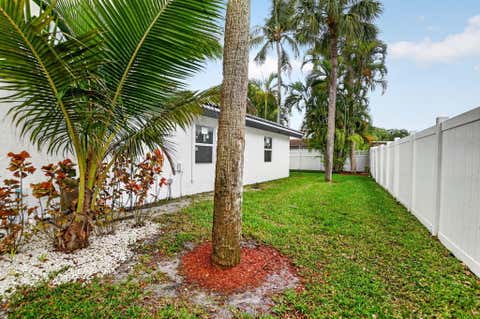 Tiny photo for 4701 NW 1st Place, Deerfield Beach, FL 33442 (MLS # B26020795)