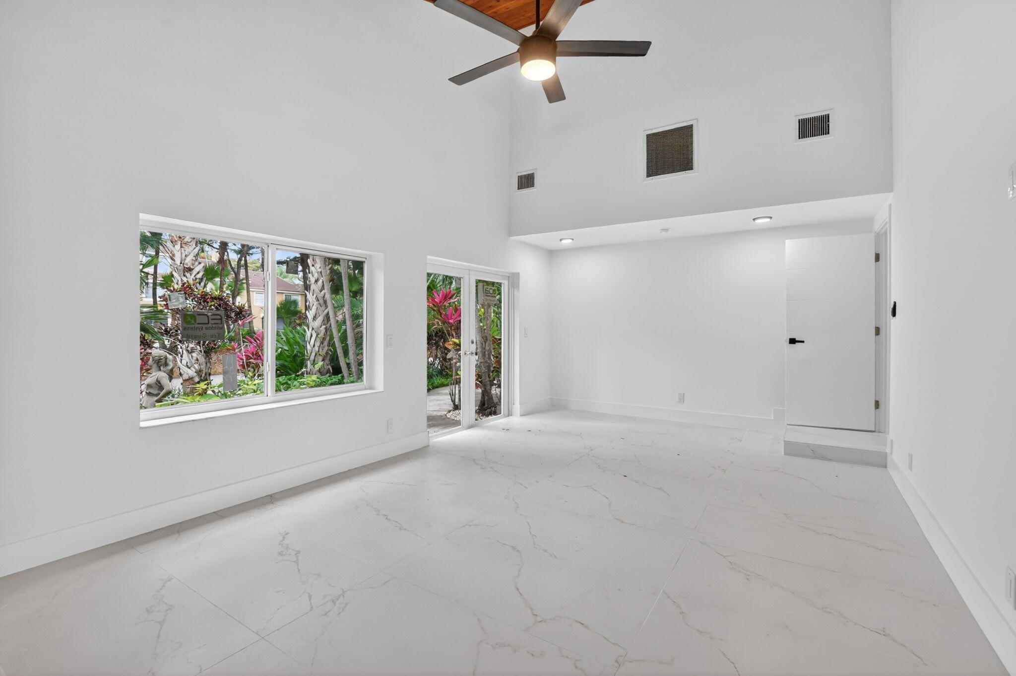 COQUINA LAKES - Residential