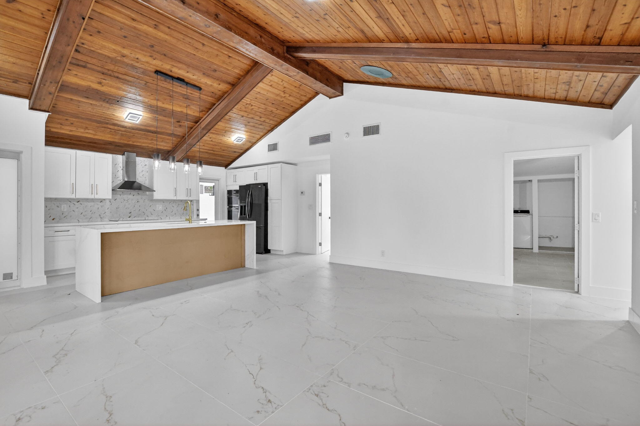 COQUINA LAKES - Residential