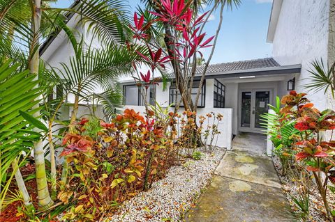 Tiny photo for 4701 NW 1st Place, Deerfield Beach, FL 33442 (MLS # B26020795)