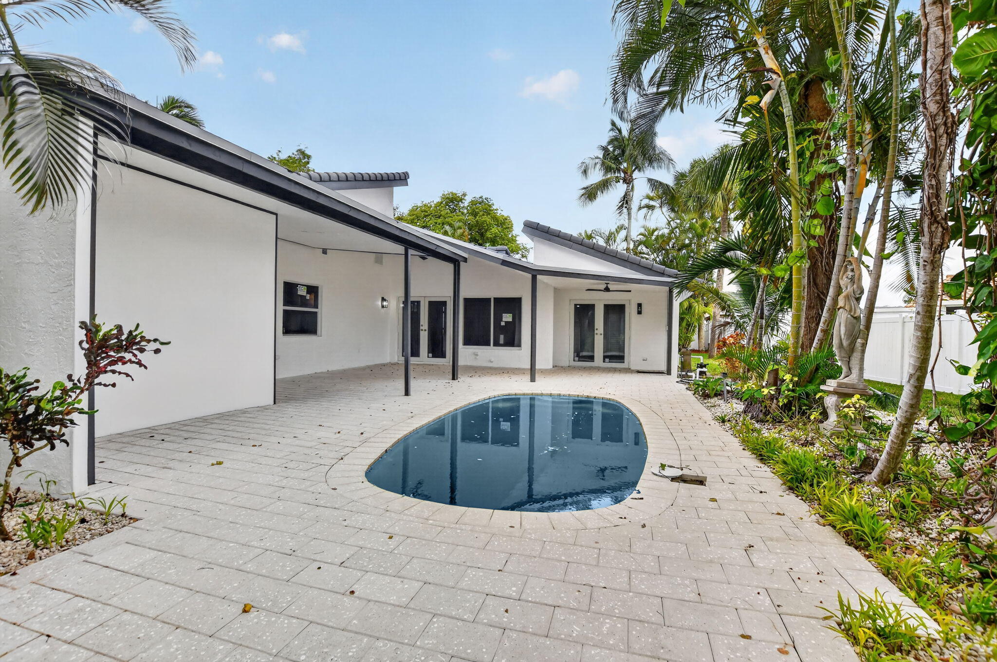 COQUINA LAKES - Residential