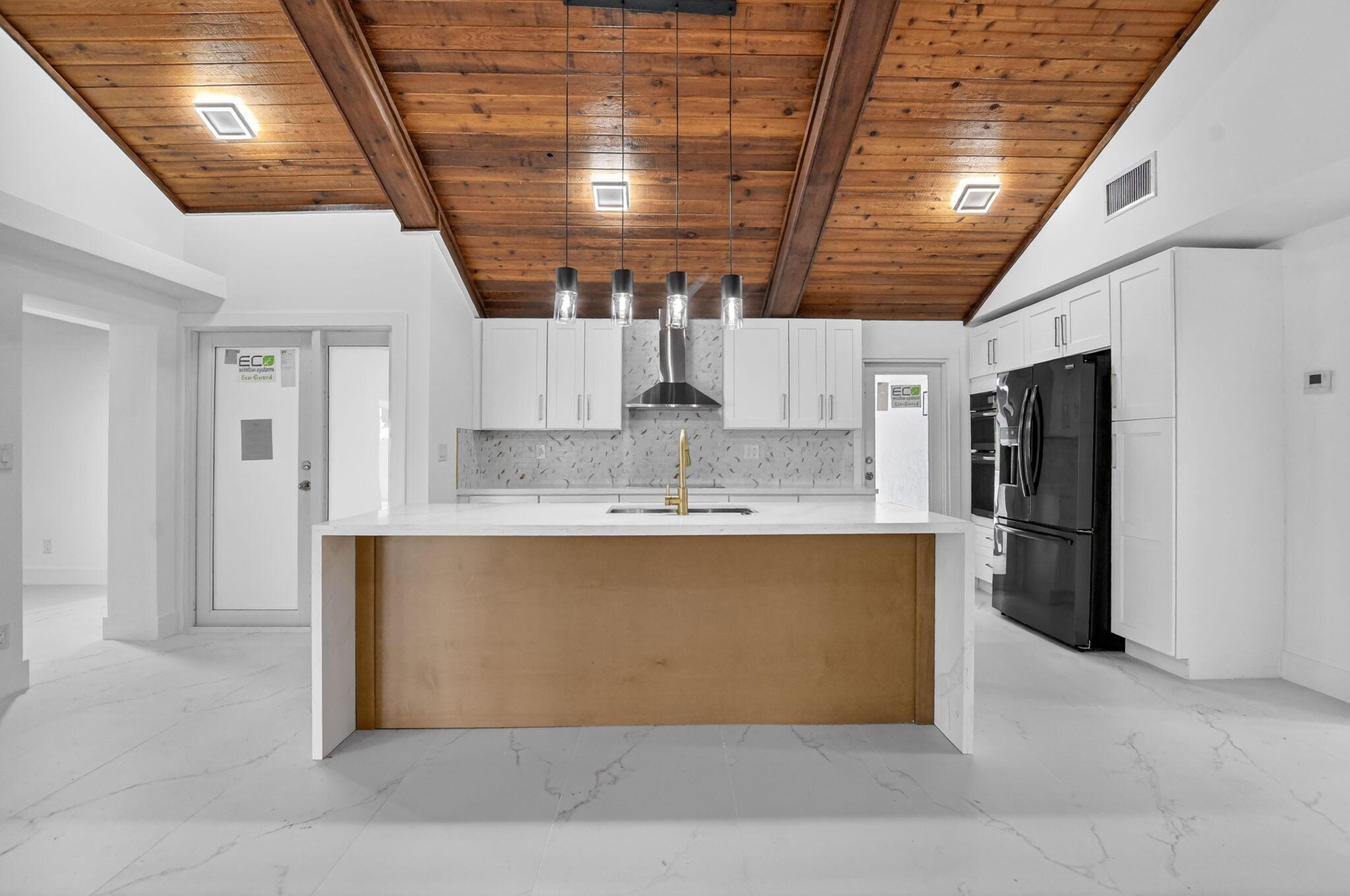 COQUINA LAKES - Residential