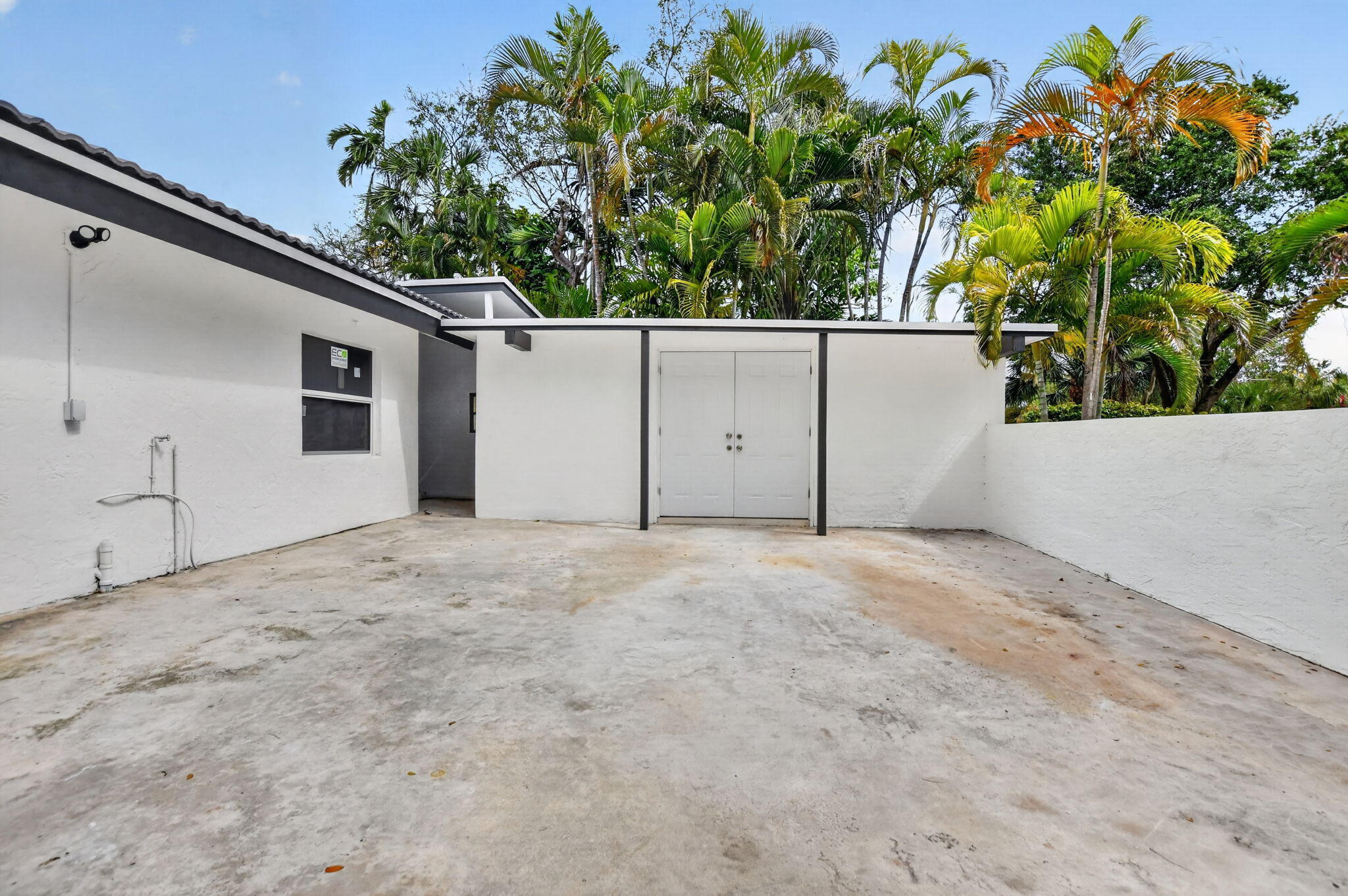 COQUINA LAKES - Residential